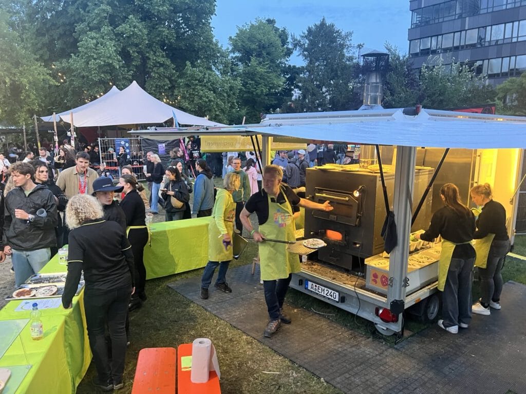 Das einsmehr Backmobil auf dem Modular